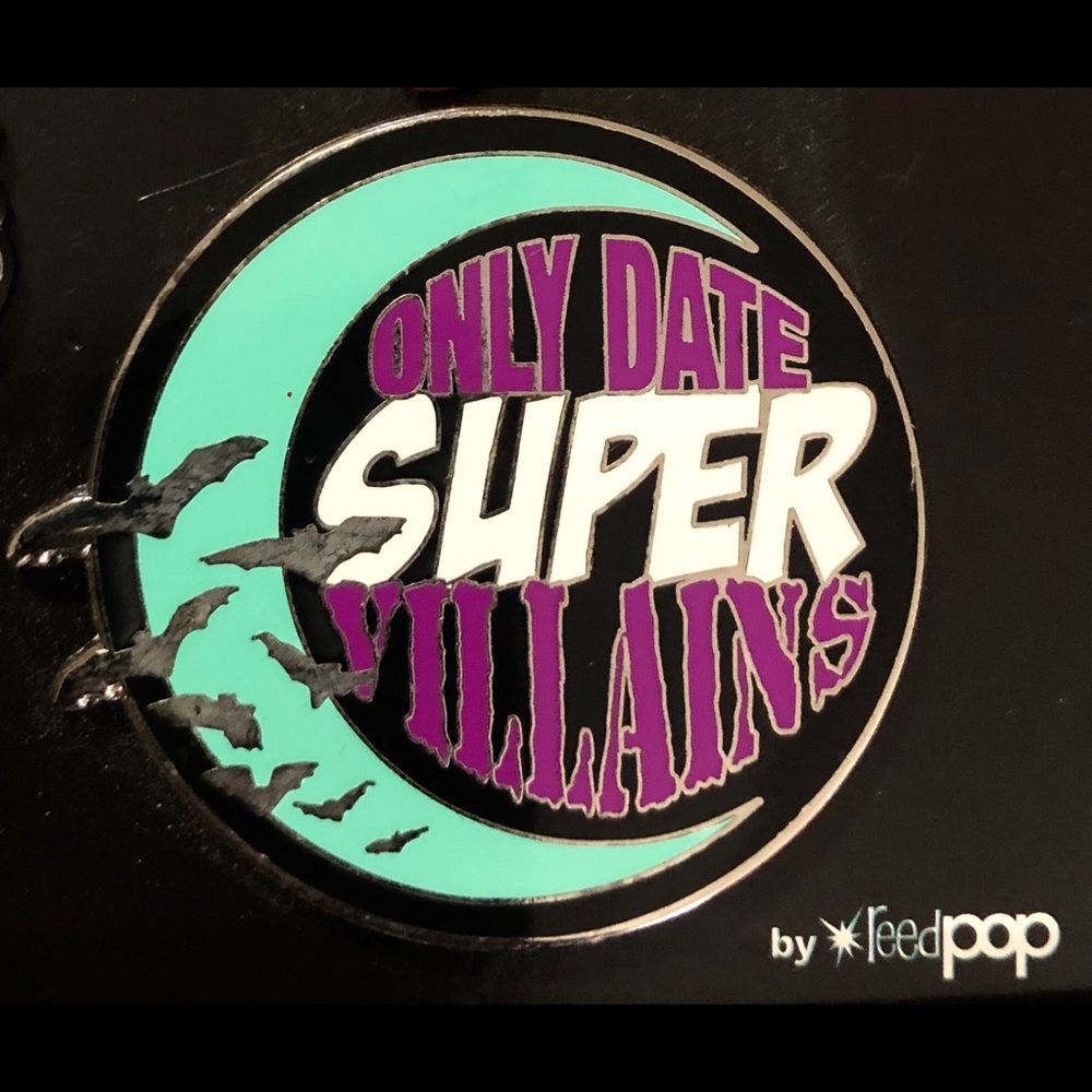 NYCC 2018 NEW YORK COMIC CON Pin Collection Set - Picture 3 of 7